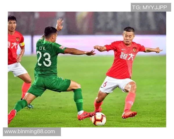 恒大与国安精彩对决录像集锦回顾赛场激烈瞬间与精彩进球时刻